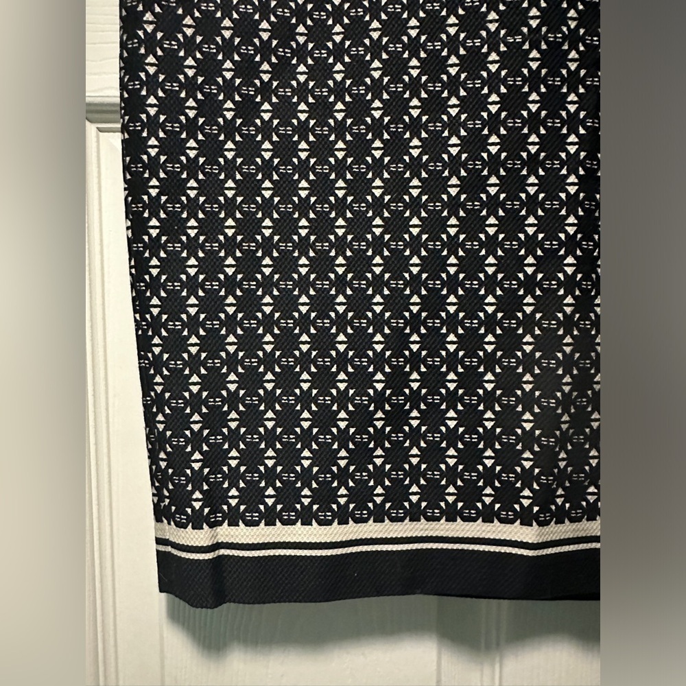 The Limited pencil skirt - Picture 2 of 5